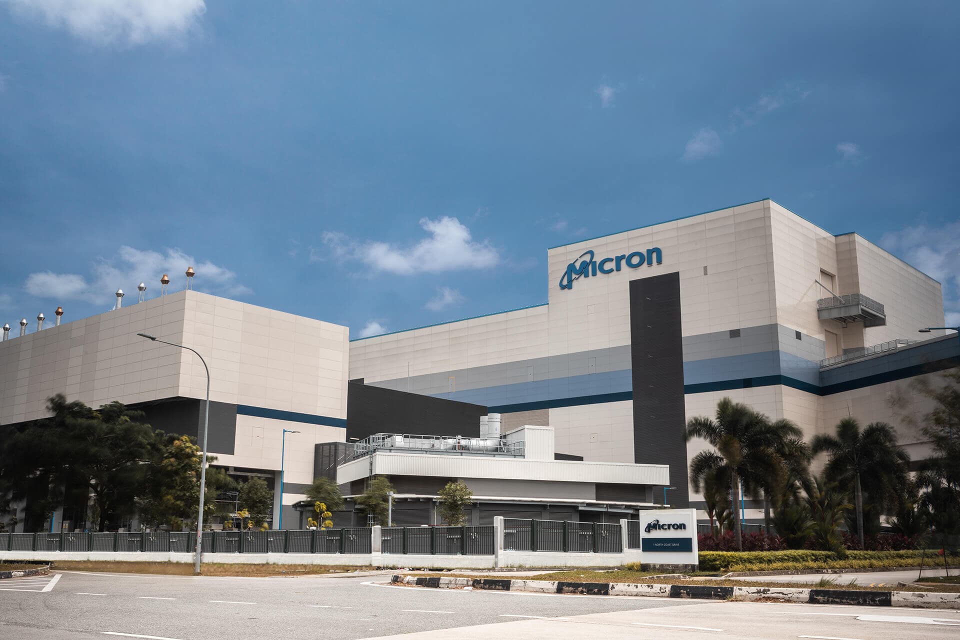 Micron, Singapore